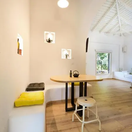 Kladi House Renovated 2023 نيكيتي