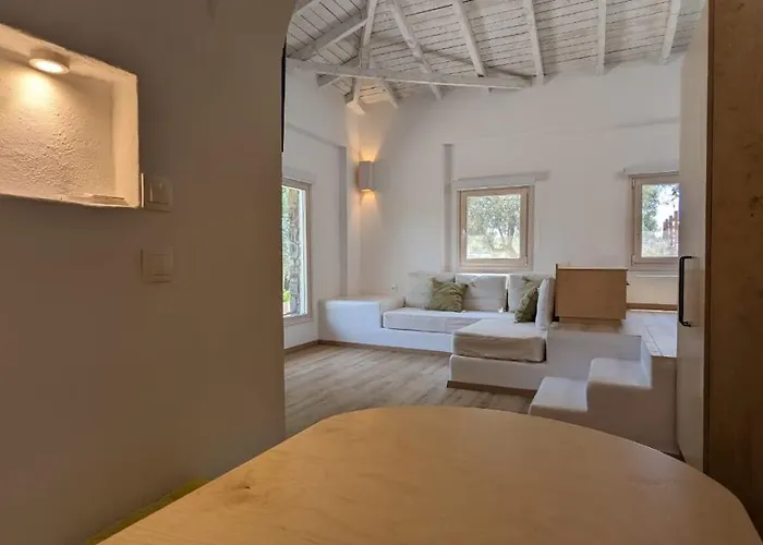 Kladi House Renovated 2023 * Nikiti (Sithonia)